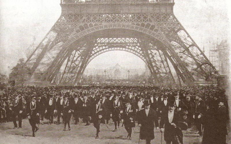 Travelling in time to 19th Century Paris - World Wide Travellers